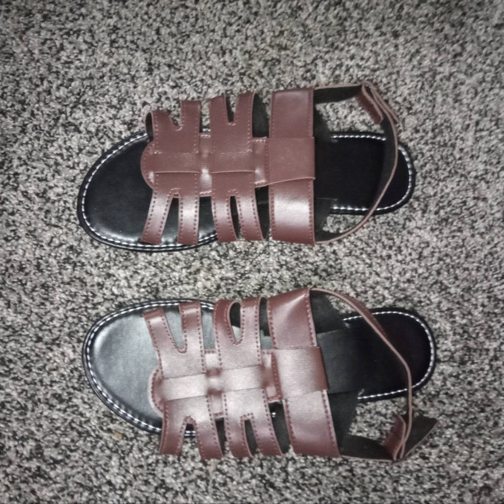 Women's brown sandals